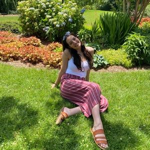 Meet your Posher, Julia